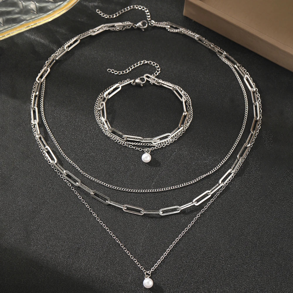 Elegant Delicate Pearl Pendant Jewelry Set