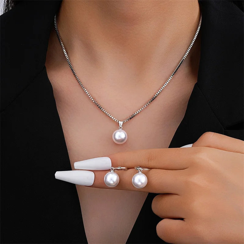 Earring Pendant Necklace