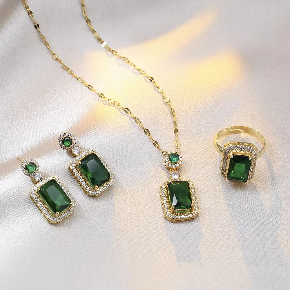 Three Piece Jewelery Set